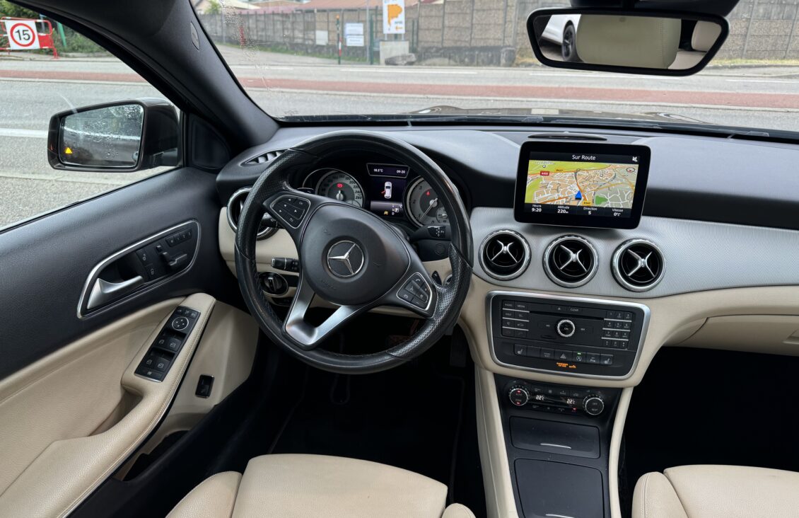 MERCEDES GLA 220 D ACTIVITY EDITION 7G-DCT