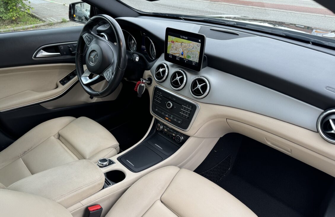 MERCEDES GLA 220 D ACTIVITY EDITION 7G-DCT