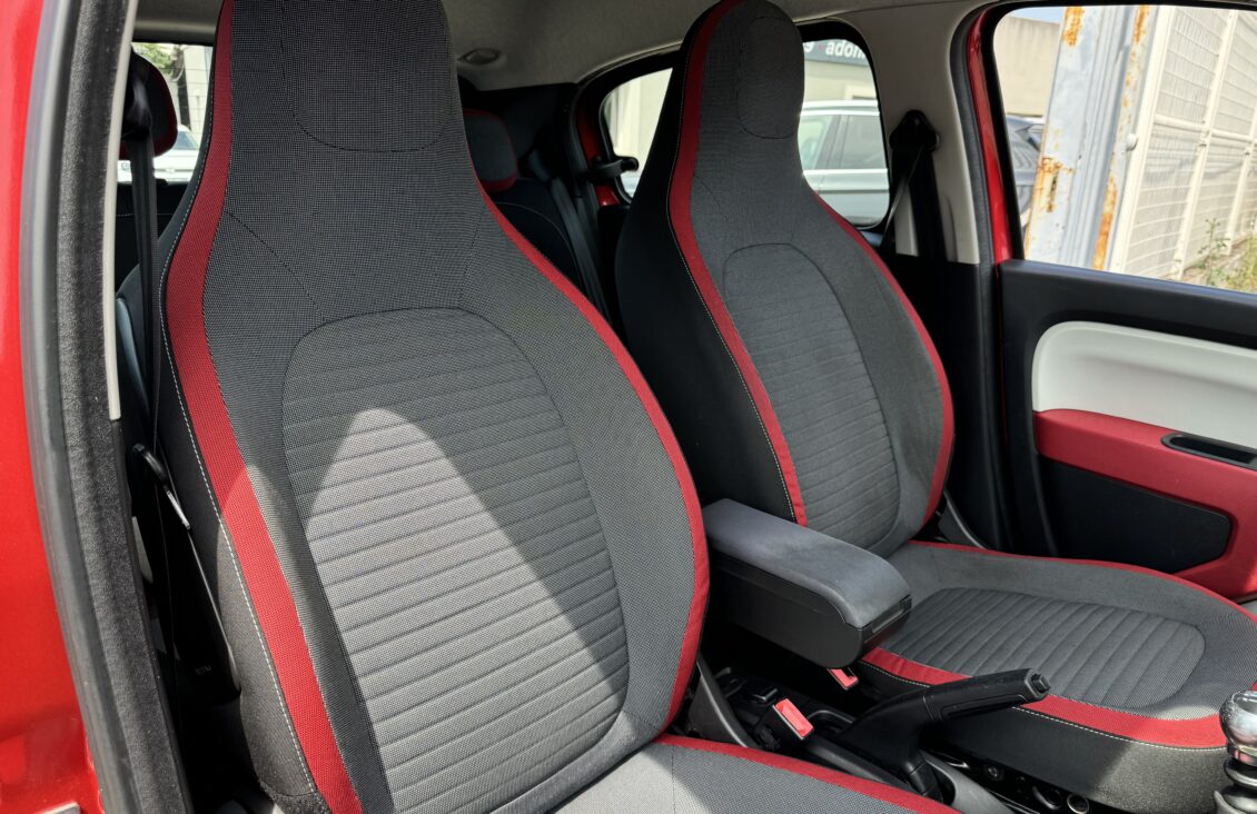 RENAULT TWINGO III 0.9 TCE 90 ENERGY INTENS 2