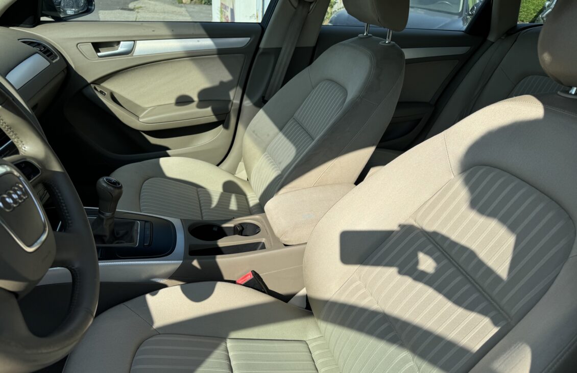 AUDI A4 IV AVANT 2.0 TDI 120 DPF AMBIENTE