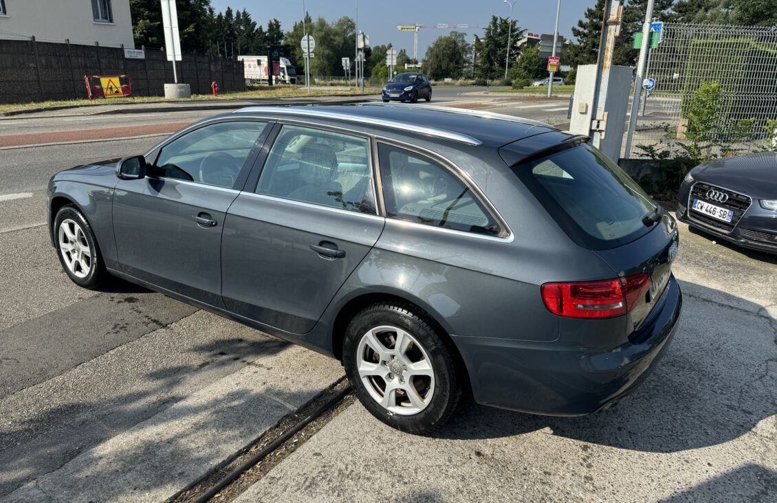 AUDI A4 IV AVANT 2.0 TDI 120 DPF AMBIENTE