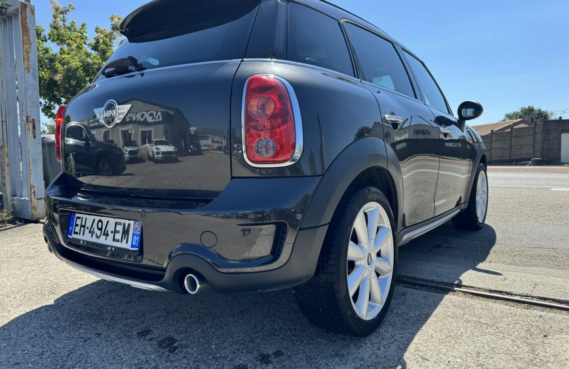 MINI COUNTRYMAN (2) COOPER SD 143 ALL4 FINITION RED HOT CHILI