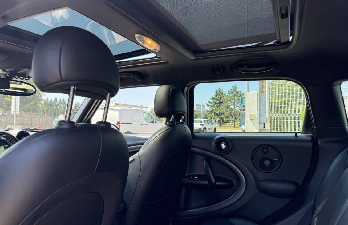 MINI COUNTRYMAN (2) COOPER SD 143 ALL4 FINITION RED HOT CHILI