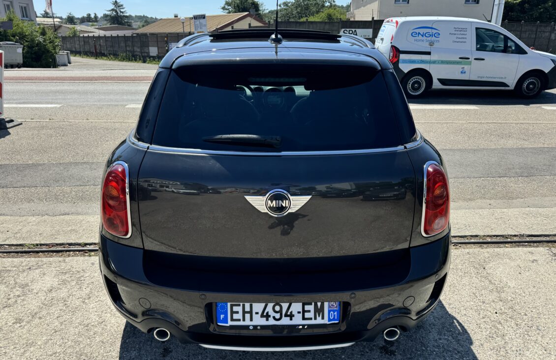 MINI COUNTRYMAN (2) COOPER SD 143 ALL4 FINITION RED HOT CHILI