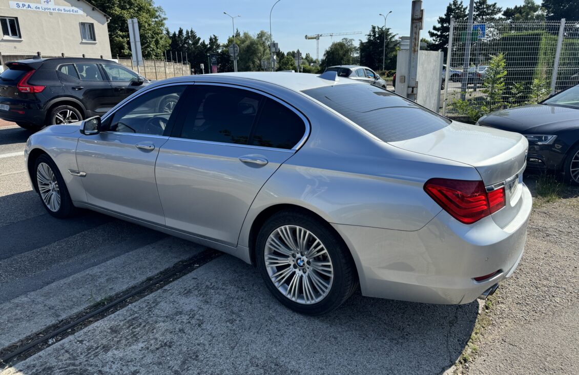 BMW SERIE 7 (F01) 730DA 245 LUXE