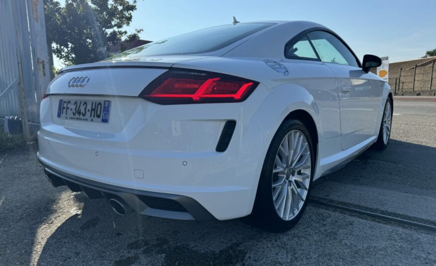 AUDI TT III (2) COUPE 40 TFSI 197 S-LINE S-TRONIC