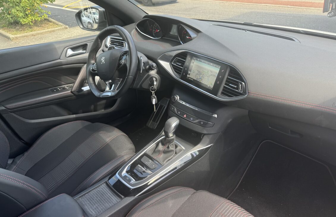 PEUGEOT 308 II (2) 1.2 PURETECH 130 S&S GT LI