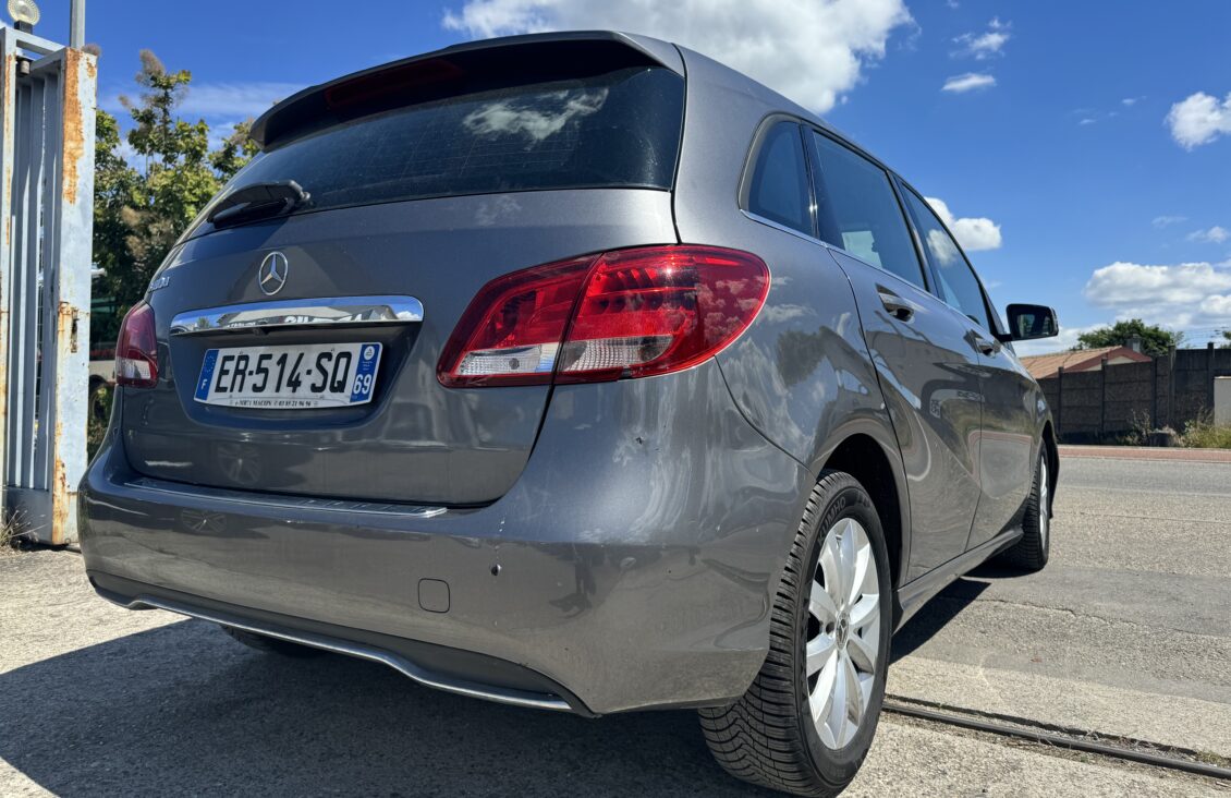 MERCEDES CLASSE B II (2) 1.5 180 D BLUEEFFICIENCY