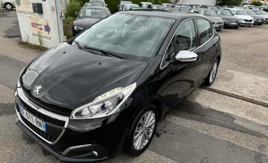 PEUGEOT 208 (2) 1.2 PURETECH 110 S&S ALLURE