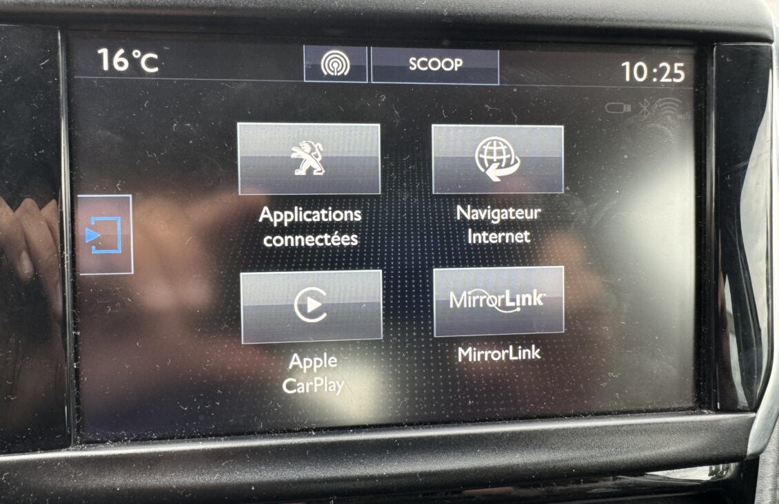 PEUGEOT 208 (2) 1.2 PURETECH 110 S&S ALLURE