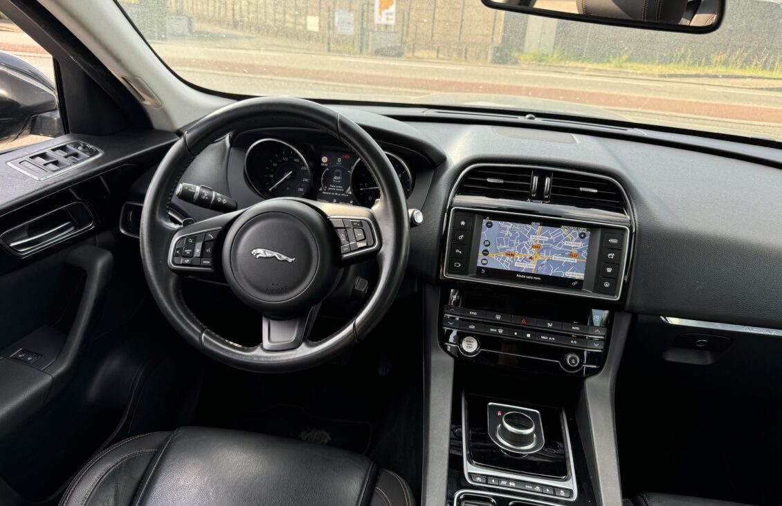 JAGUAR F-PACE 2.0 D 180cv AWD BVA8 ULTIMATE