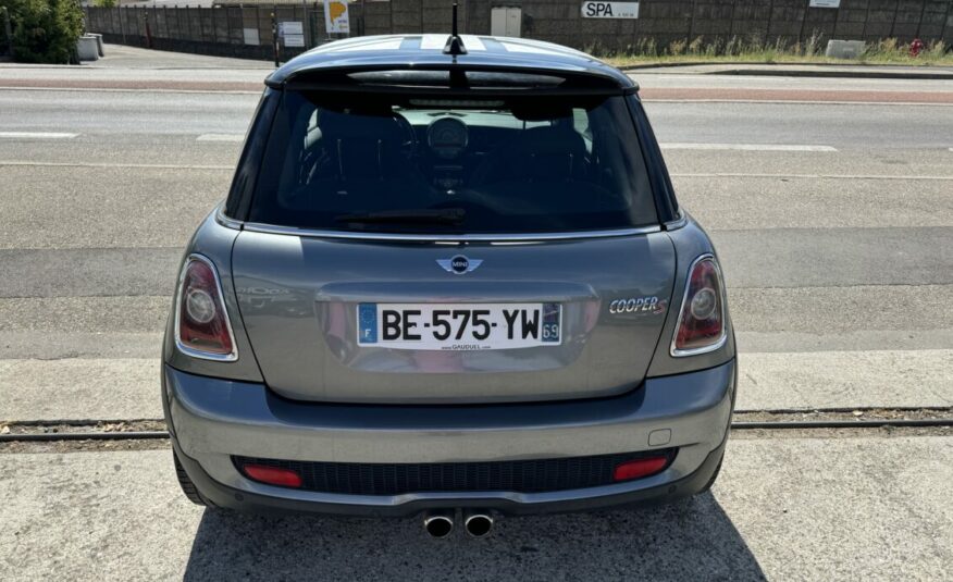 MINI II 1.6 175 COOPER S BV6