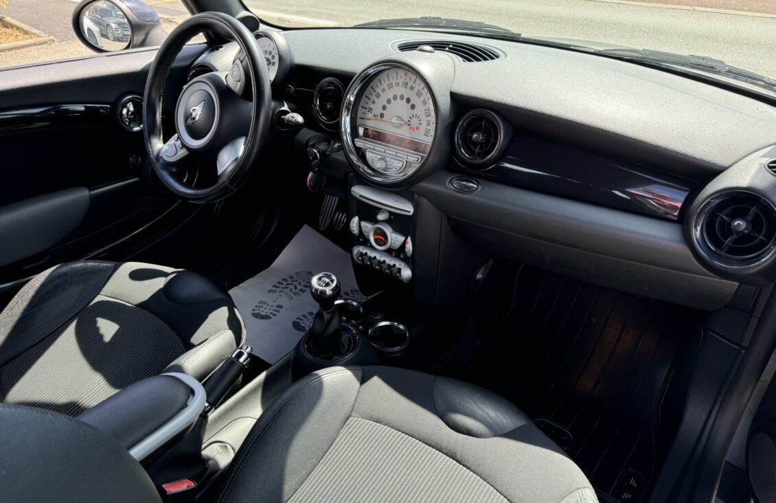 MINI II 1.6 175 COOPER S BV6