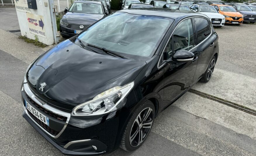 PEUGEOT 208 (2) 1.2 PURETECH 110 S&S GT LINE