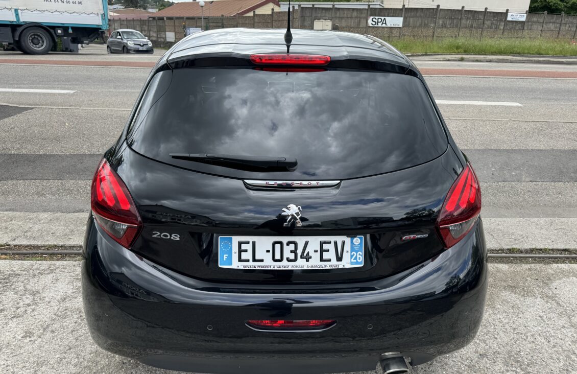 PEUGEOT 208 (2) 1.2 PURETECH 110 S&S GT LINE