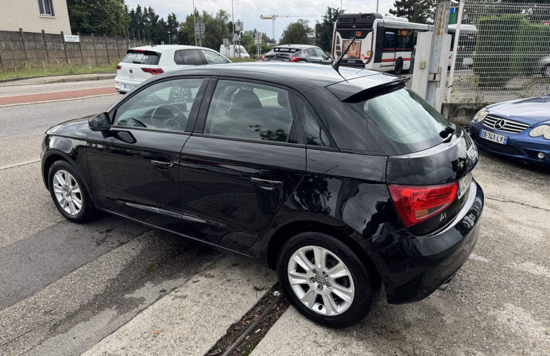 AUDI A1 SPORTBACK 1.4 TFSI 122 AMBIENTE