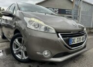 PEUGEOT 208 1.2 VTI 82 ALLURE