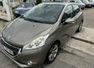 PEUGEOT 208 1.2 VTI 82 ALLURE