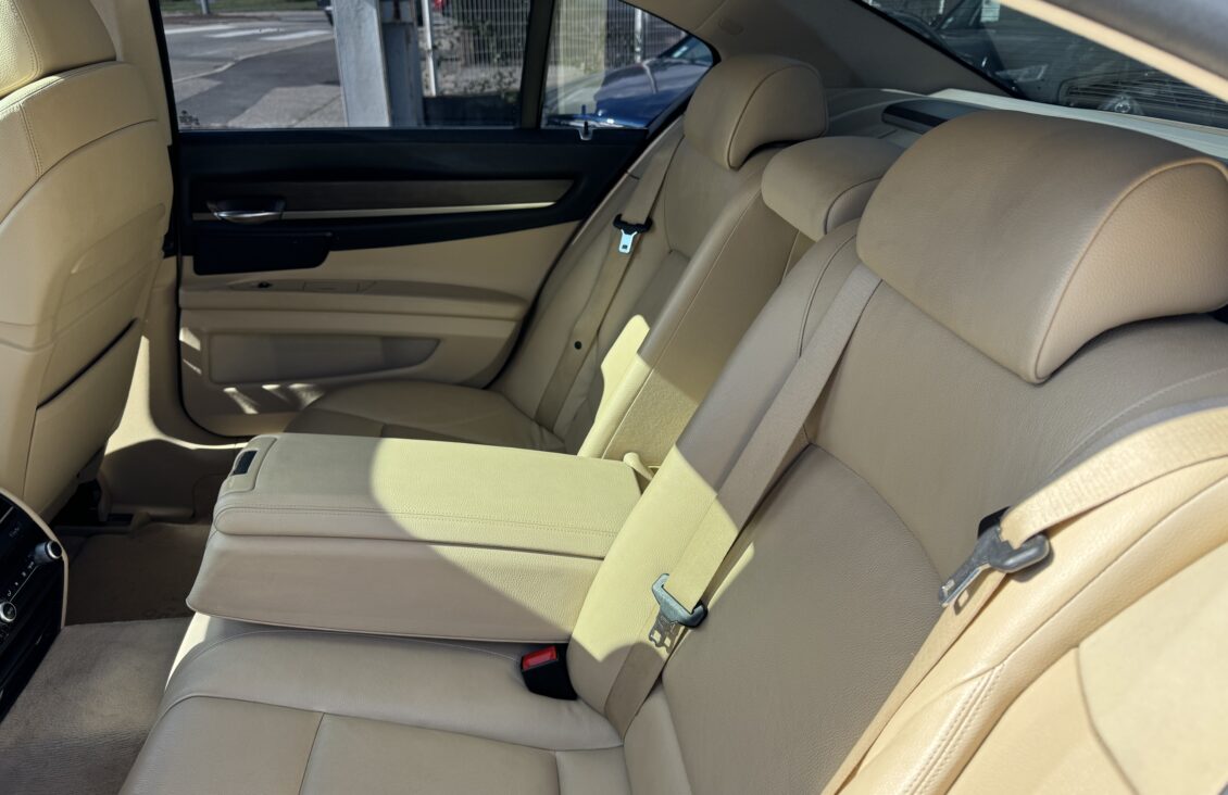 BMW SERIE 7 (F01) 740DA XDRIVE 306 EXCLUSIVE