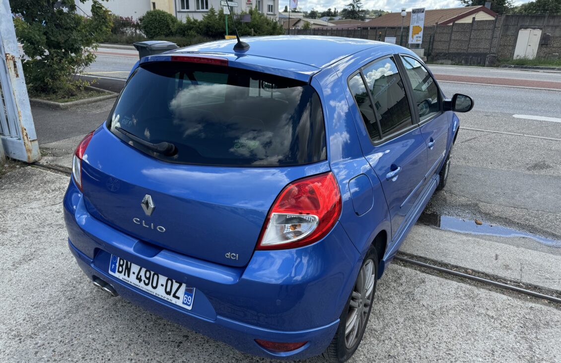 RENAULT CLIO III (2) 1.5 DCI 105 5CV GT 5P EURO5