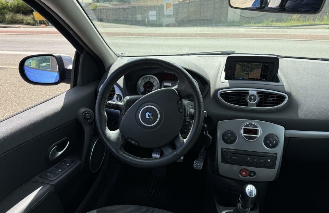 RENAULT CLIO III (2) 1.5 DCI 105 5CV GT 5P EURO5