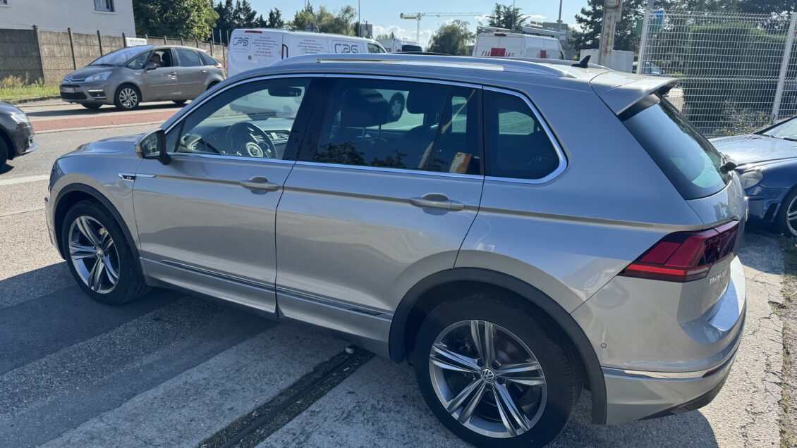 VOLKSWAGEN TIGUAN (2) 1.4 TSI 150 BLUEMOTION TECHNOLOGY R-EXCLUSIVE DSG6