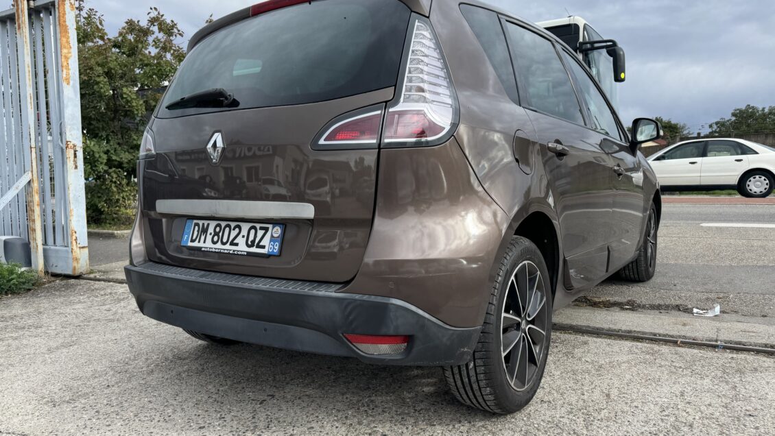 RENAULT SCENIC III (2) 1.6 DCI 130 ENERGY FAP BOSE EDITION